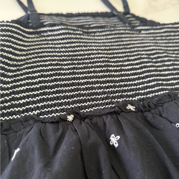 EUC Abercrombie & fitch Kids/teen black and white Dress- Sz 15/16 - Picture 4 of 6
